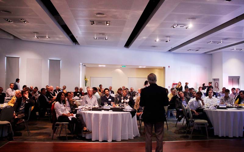 Almuerzo con Alejandro Piscitelli (Filósofo Argentino) "Pensando lo impensable para hacer lo deseable"